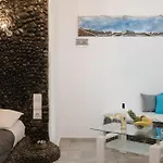 Ichor Fira (Santorini)