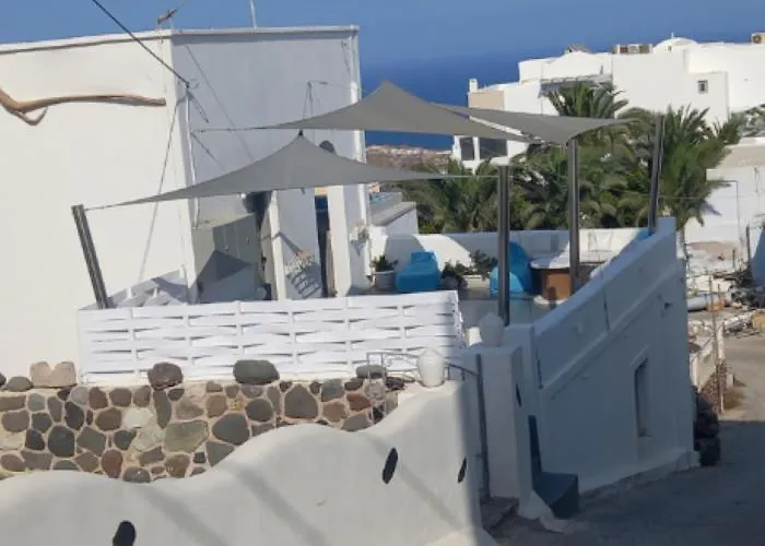 Гостевой дом Ichor Тира